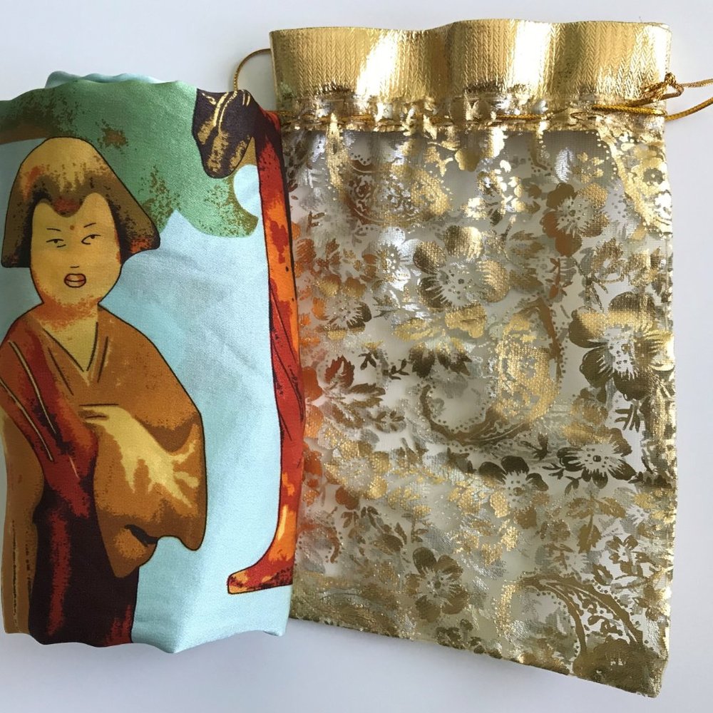 Pure Chinese Silk Scarf - by Sheng Ren - Picture 4 of 7